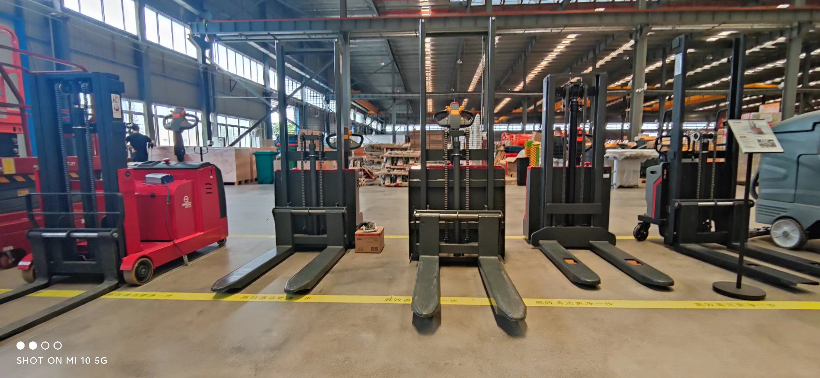 平衡式電動(dòng)叉車和前移式電動(dòng)叉車區(qū)別是什么？